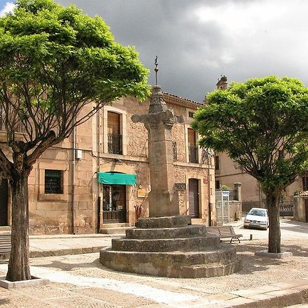 Hostal Visontium Vinuesa Luaran gambar